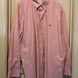 Brooks Brothers Men's Pink Button-Down Shirt
